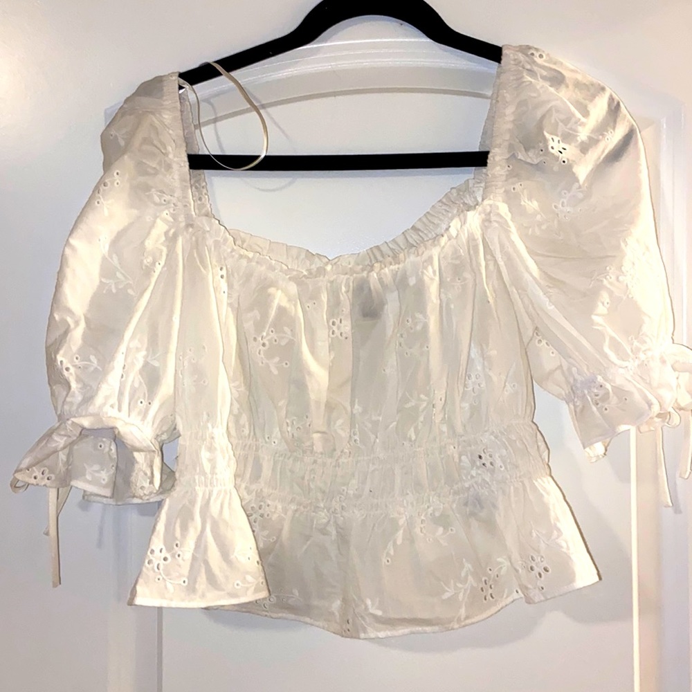 White, cropped, summery shirt